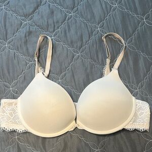 Soma Cream Lace Women's Bra